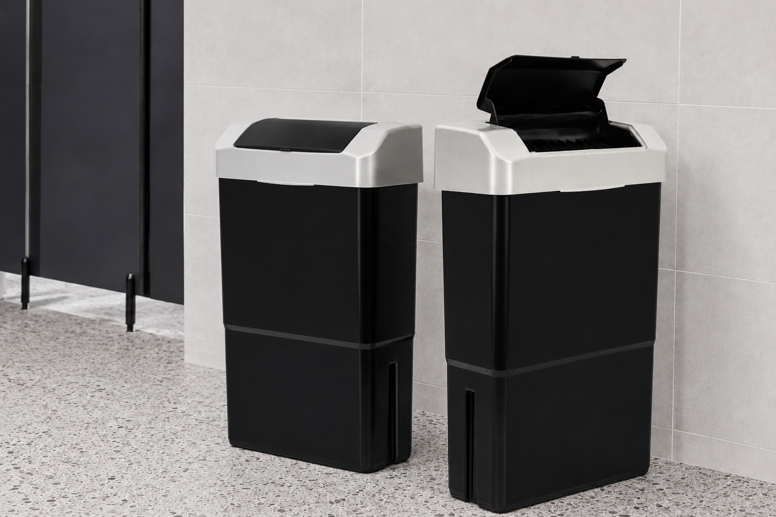 Touch-Free vs Manual Sanitary Units: Which Is Right for Your Business?