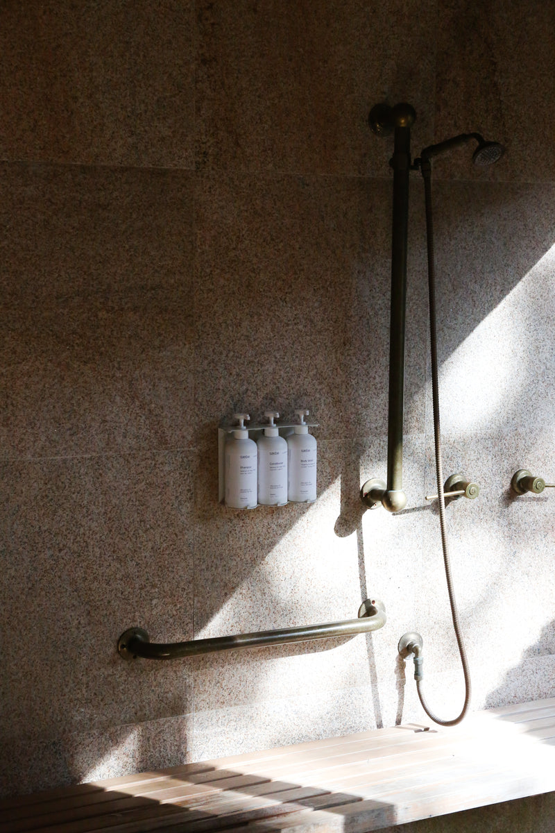 Designstuff Lockable Soap Dispenser Holder, Triple 500ml, White (17015)
