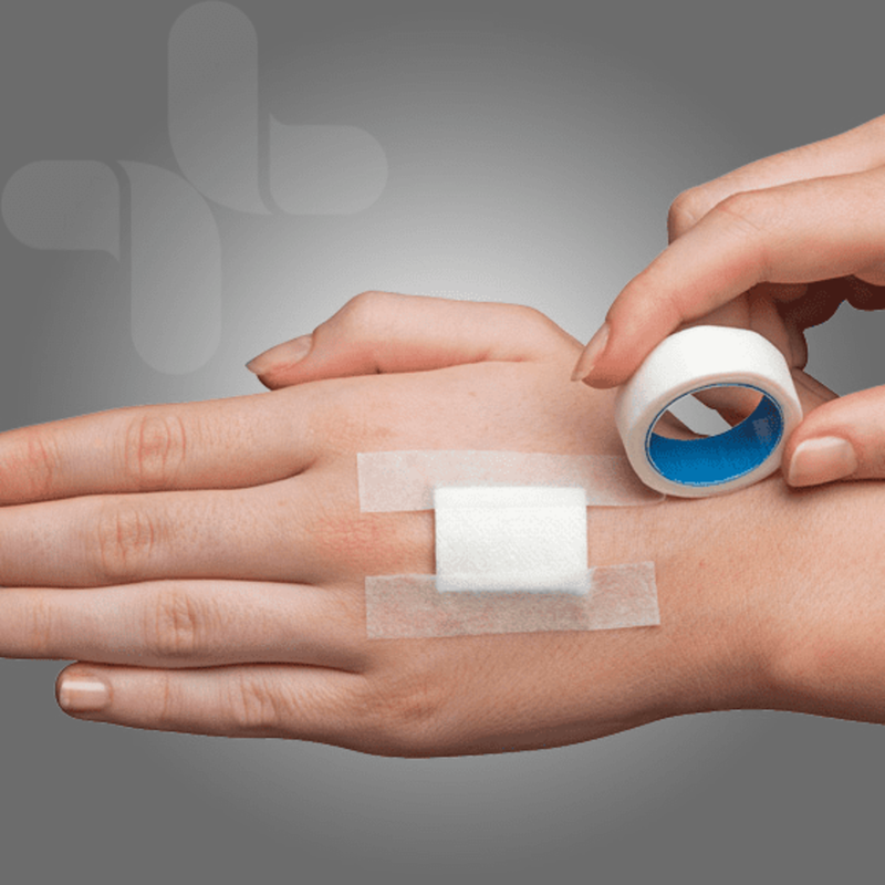 AEROTAPE White Microporous Paper Tape 1.25cm x 5M Box/24
