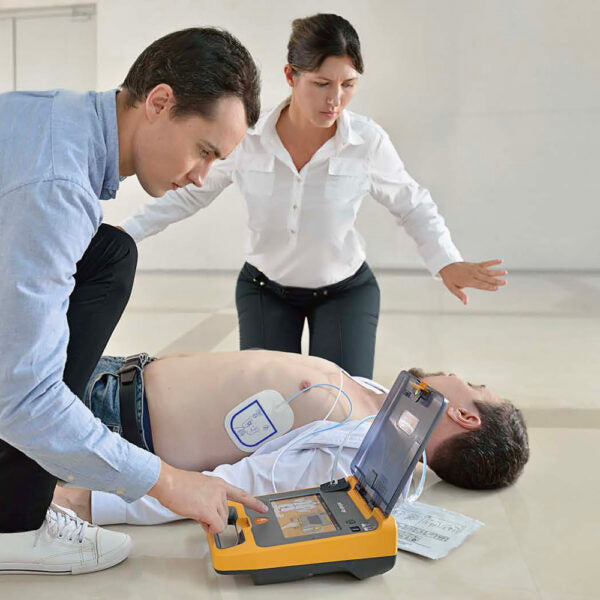 Mindray BeneHeart C2 Fully Automatic AED | 7″ Colour Screen Defibrillator